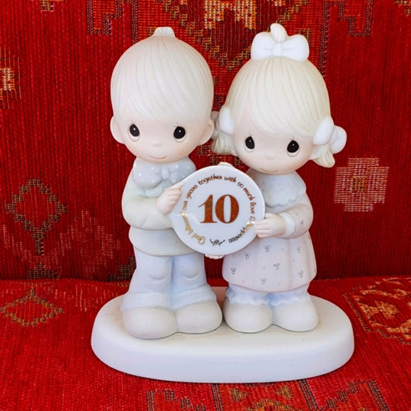 PRECIOUS MOMENT - Picture 1 of 7